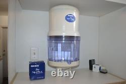 NIKKEN PiMag Aqua Pour Deluxe Gravity Water Filter System 13631 Minimal use